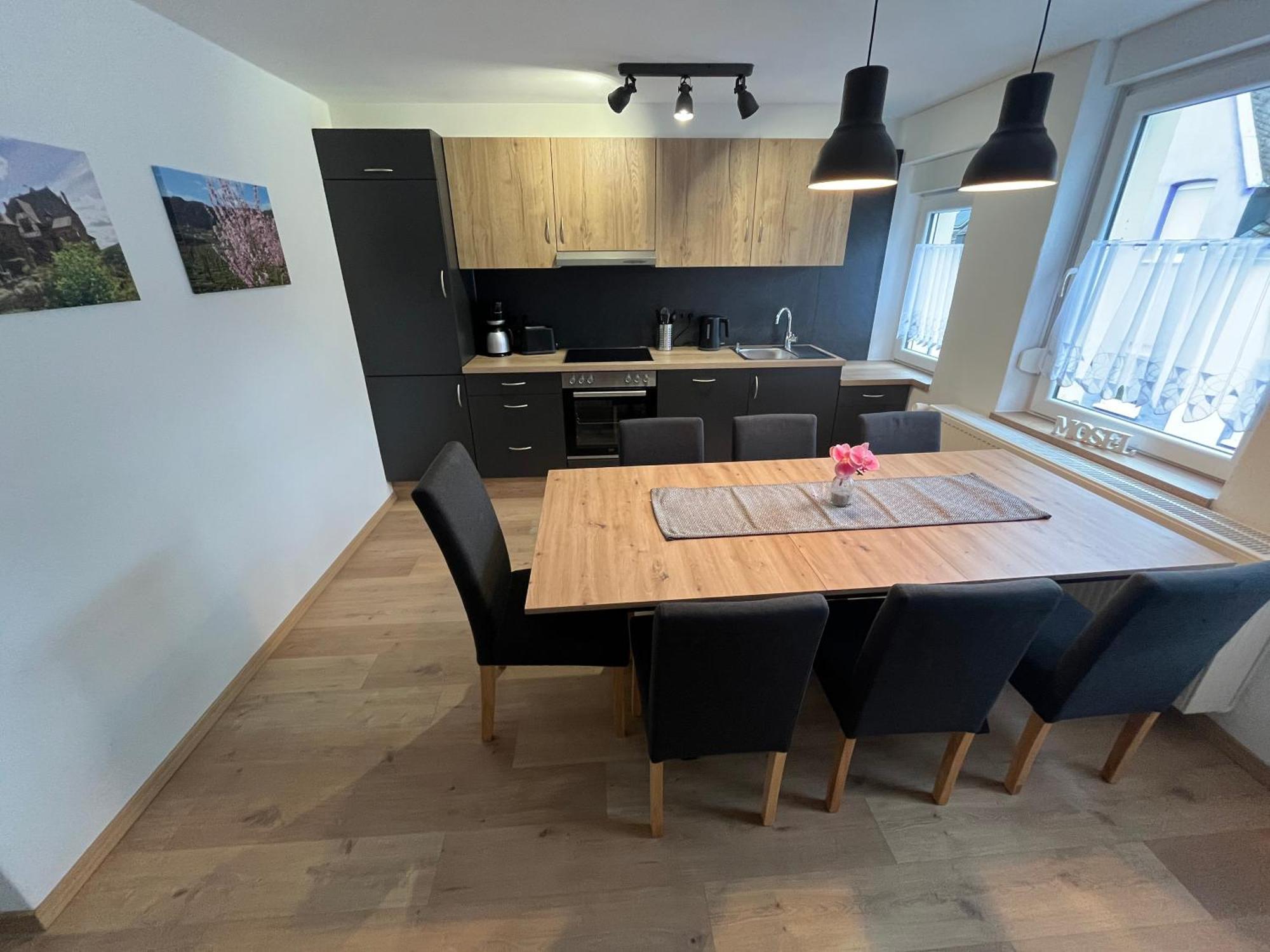 Ferienwohnungen Und Appartements - Haus Budinger Alf Exterior foto